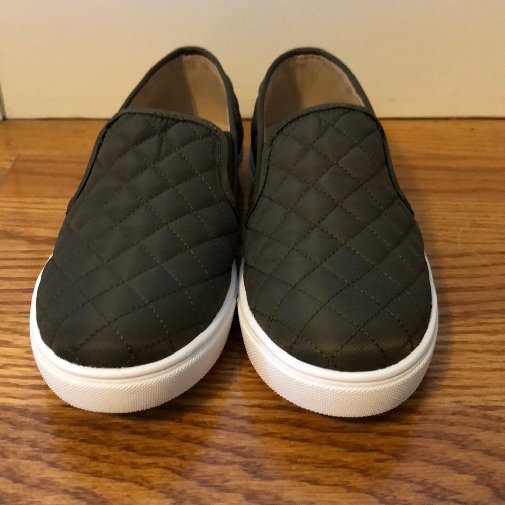 Steve Madden Slip-On Sneakers